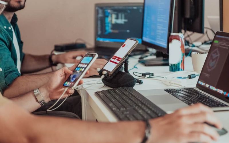 Building robust, high-performance web and mobile apps with EZTEK Software Vietnam